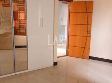 Apartamento · 90m² · 3 Quartos · 1 Vaga · Apartamento entrada individual de 117m² disponível para locação com 2 quartos, 1 banheiro e 1 vaga d