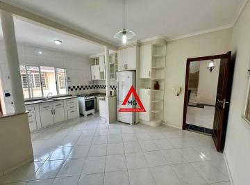 cf87f6b2a24954393fdea987a8516955d42844af · Vende-se está casa com ótima localização no bairro Morro Chic em Itajubá-MG