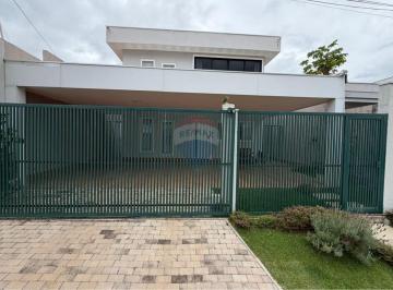 Casa · 195m² · 4 Quartos · 3 Vagas · CASA COM 4 QUARTOS NO JARDIM BOTANICO - Condomínio Quintas dos Ipês