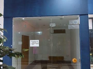 13c10ee7-02fa-4e63-bab6-7fa252d329dc1772461079833.jpg · Sala para locação, Centro, Pindamonhangaba, SP