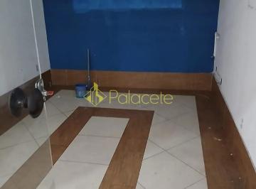 265f352e-f900-4794-adfd-d0035ebd54ff1772462288885.jpg · Sala para locação, Centro, Pindamonhangaba, SP