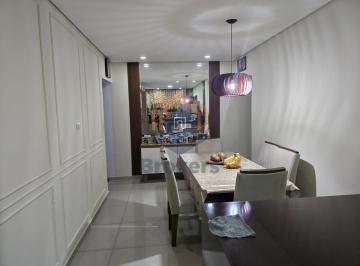 Casa · 240m² · 2 Quartos · 2 Vagas · Casa em Jardim Pacaembu - Jundiaí