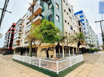 Apartamento · 2 Quartos · Apartamento de frente em Capão da Canoa