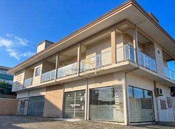25062735_4.jpg · Ampla Casa 5 quartos Boehmerwald Joinville SC