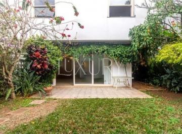 1 · Sobrado à Venda no Bairro Sumaré com 3 quartos sendo 1 suítes e quintal