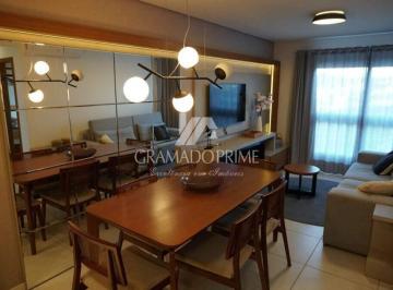 Apartamento · 65m² · 2 Vagas · APARTAMENTO FINAMENTE MOBILIADO AO LADO DO CENTRO