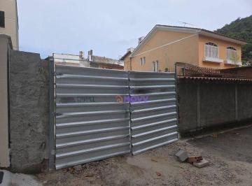 c2c8092adb42b73e659a3c3f954bf78781e545bf · Terreno plano, pronto para construir