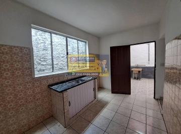 COZINHA · CASA INDIVIDUAL - QUINTAL E GARAGEM