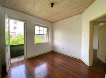 Apartamento · 71m² · 3 Quartos · Apartamento com 3 quartos à venda em Auxiliadora - RS