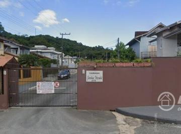 Casa · 45m² · 2 Quartos · 2 Vagas · Casa de Condomínio à Venda em Bom Retiro, Joinville – 2 Quartos