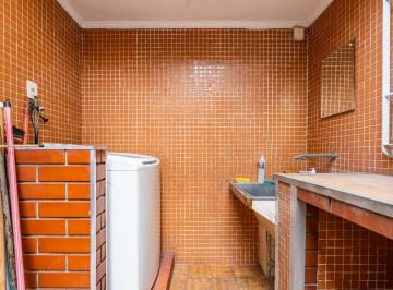 IMG_20260610_185107_000.jpeg · Versátil sobrado para venda em Vila Firmiano Pinto com 3 quartos, sendo 1 suíte, 240m² - remaxares#V