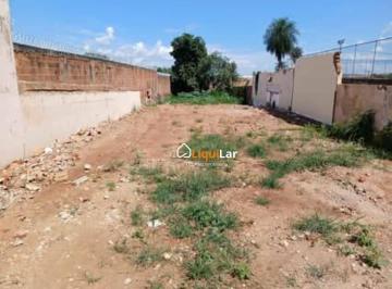 88f59a04d55278b5716fe4ad4572fe752d666a37 · Terreno pronto para construir, na Rua Brilhante