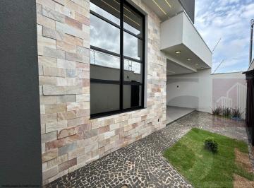 202603031011272469.jpeg · Casa para Venda em Uberlândia, Aclimação, 3 dormitórios, 1 suíte, 2 banheiros, 2 vagas