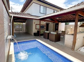 Casa · 104m² · 3 Quartos · 2 Vagas · ABRANTES 3 QUARTOS 1 SUÍTE PISCINA À VENDA R$ 880.000,00