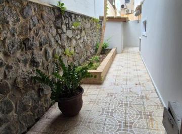 Casa en Aluguel de 3 quartos Vilas do Atlântico · Casa Duplex, 3/4, 1 suíte, área gourmet, Aluguel em Vilas do Atlântico