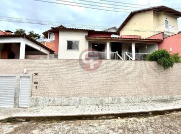 Foto 01 · Casa à venda em Colatina-ES, bairro Fioravante Marino: 3 quartos,  2 salas, 3 banheiros, 1 vaga de g