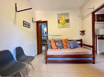 Sala · Flat na Praia da Baleia a 200m do mar no Canto Mágico