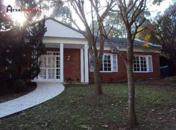 df98bf884db1c0f4fc6d31ec76707adbc47c7283 · Casa com 3 dormitórios à venda, 305 m² por R$ 3.100.000,00 - Morada dos Pinheiros (Aldeia da Serra) 