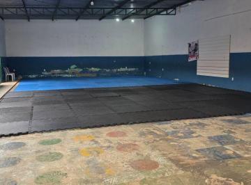 Comercial de 10 quartos, Brasília · VENDE GALPÃO DE 800 M2.