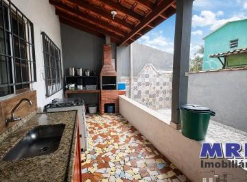 Foto 01 · Duas casas com entradas individuais à 900m da Praia do Perequê-Açu em Ubatuba.