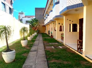 Casa · 97m² · 3 Quartos · 1 Vaga · Village Praia do Flamengo: Casa de 3 quartos com suíte e área de lazer. Imperdível oportunidade em S