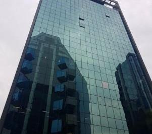 a0b34b7ab9d4f4575421ab2f07acf9d3.jpg · Conjunto Comercial - Edificio Olimpia Park