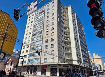 Apartamento de 3 quartos, Curitiba · APARTAMENTO CENTRAL - 106 M2 ÁREA PRIVATIVA - FRENTE A PRAÇA CARLOS GOMES - IDEAL PARA RETROFIT