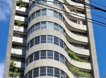 Apartamento · 460m² · 4 Quartos · 5 Vagas · LUXO E CONFORTO EM SÃO LÁZARO: Apartamento de Alto Padrão com 4 Suítes, 460m² e Vista para o Mar em
