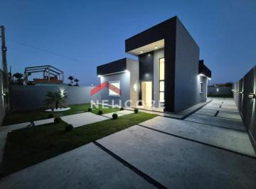 Casa · 104m² · 3 Quartos · 3 Vagas · Casa em Rua Sérgio Aguiar de Oliveira - Jardim Atlântico Central (Itaipuaçu) - Maricá/RJ