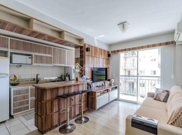 Apartamento · 68m² · 3 Quartos · 1 Vaga · Apartamento 3 quartos (1 suite) à venda, no bairro Camaquã, Porto Alegre - RS
