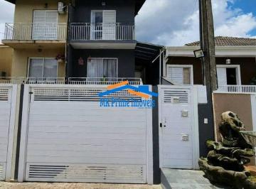 Casa · 244m² · 3 Quartos · 3 Vagas · Casa de Alto Padrão à Venda em Condomínio Fechado – Cotia | Km 31 Raposo.