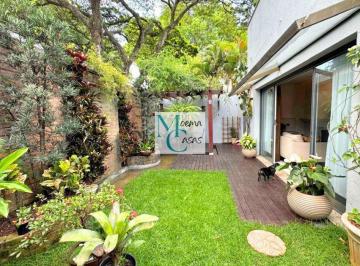 qatcclu2n2fjzthlzgi3mtc4_md · Casa à venda  Campo Belo 03 suítes com área gourmet