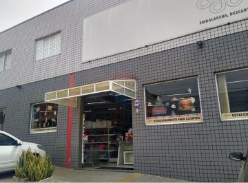 Comercial · 480m² · 9 Vagas · Prédio Comercial Moderno em Vinhedo - SP