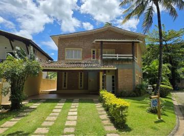 Casa · 376m² · 4 Quartos · 4 Vagas · Paraíso no Cond. Morada das Garoupas: Oferta Rara! "Aceita Financiamento"