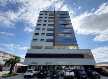 Apartamento · 81m² · 2 Quartos · 1 Vaga · Apartamento com suíte no Centro de Palhoça