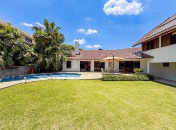 Casa · 770m² · 4 Quartos · 4 Vagas · Casa Castel Verona, no São Lourenço, 770m2, 4 suit