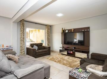 Casa · 330m² · 5 Quartos · 2 Vagas · Casa à venda em Taguatinga Norte, Brasília - 330 m²