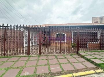 Casa · 229m² · 2 Quartos · 4 Vagas · Casa para VENDA localizada no bairro VILA TUPI, em Jundiaí/SP.