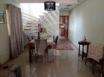Casa · 190m² · 3 Quartos · 2 Vagas · Sobrado 3 dormitórios com 3 suítes e 2 vagas de garagem no Tucuruvi.