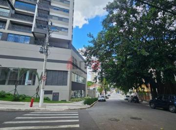 Apartamento · 31m² · 1 Quarto · Apartamento Excelente Localização