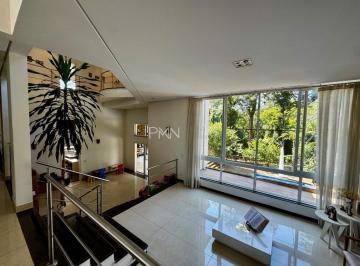 Casa · 403m² · 4 Quartos · Sobrado à venda em Campinas, Alphaville Dom Pedro, com 4 suítes, com 403.5 m²