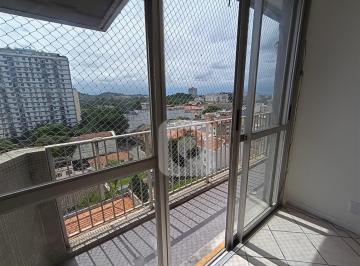 Apartamento · 76m² · 2 Quartos · 1 Vaga · Dois quartos com varanda