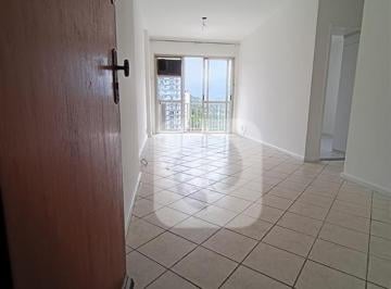 Apartamento · 76m² · 2 Quartos · 1 Vaga · Dois quartos com varanda