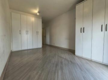 whatsapp-image-2026-04-24-at-12-35-23-31777064681822.jpeg · Sobrado para venda,3 dormitorios,1 suite,1lavabo,2 banheiros,proximo da lins,feiras, farmacias,trans