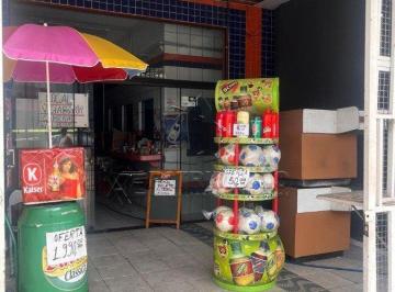 Comercial · 250m² · SALÃO COMERCIAL COM 550M² ALTOS DA ITAVUVU