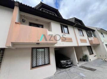 Casa · 165m² · 3 Quartos · 1 Vaga · Sobrado em Jardim das Américas, Curitiba/PR de 165m² 3 quartos à venda por R$ 640.000,00