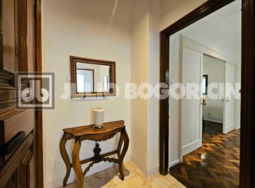Apartamento · 139m² · 4 Quartos · 1 Vaga · Praia do Flamengo! Prédio clássico, apartamento reformado, amplo, original quatr