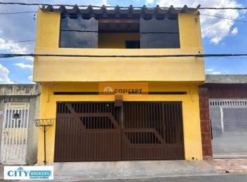 Casa · 182m² · 4 Quartos · 2 Vagas · Sobrado em Jardim Leblon, Suzano/SP de 182m² 4 quartos à venda por R$ 450.000,00