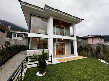 Casa · 209m² · 3 Quartos · 5 Vagas · Casa em Carlos Guinle, Teresópolis/RJ de 209m² 3 quartos à venda por R$ 1.690.000,00