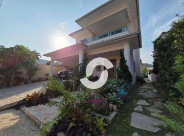 Casa · 240m² · 4 Quartos · 2 Vagas · Casa em Itapeba, Maricá/RJ de 240m² 4 quartos à venda por R$ 1.900.000,00